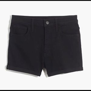 Madewell Roadtripper Jean Shorts in Bennett